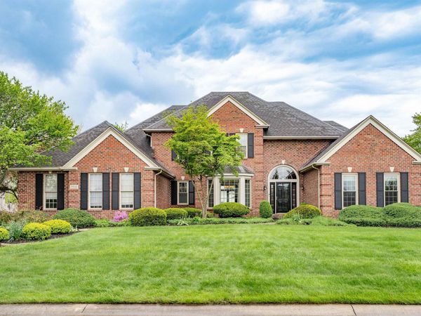 9816 Stowaway Cove, Fort Wayne, IN 46835