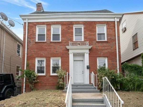 513 Sanford Ave, Newark, NJ 07106