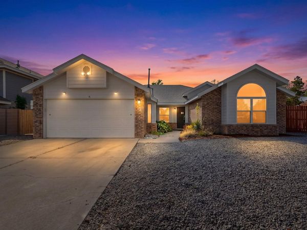 6205 Coppice Drive NW, Albuquerque, NM 87120