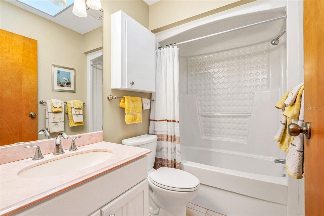 35 Lake Fairgreen Circle, New Smyrna Beach, FL 32168 Photo