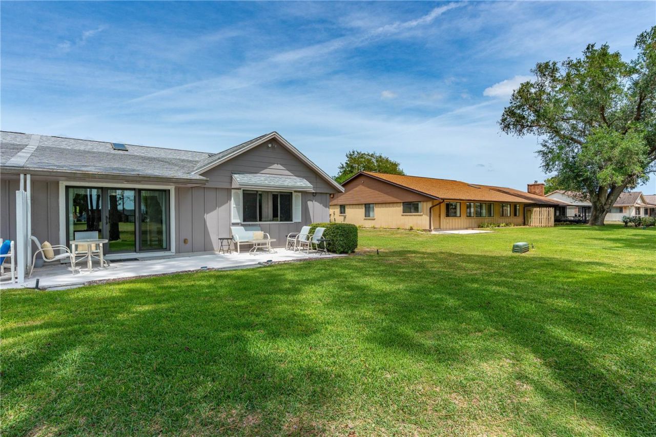 35 Lake Fairgreen Circle, New Smyrna Beach, FL 32168 Photo