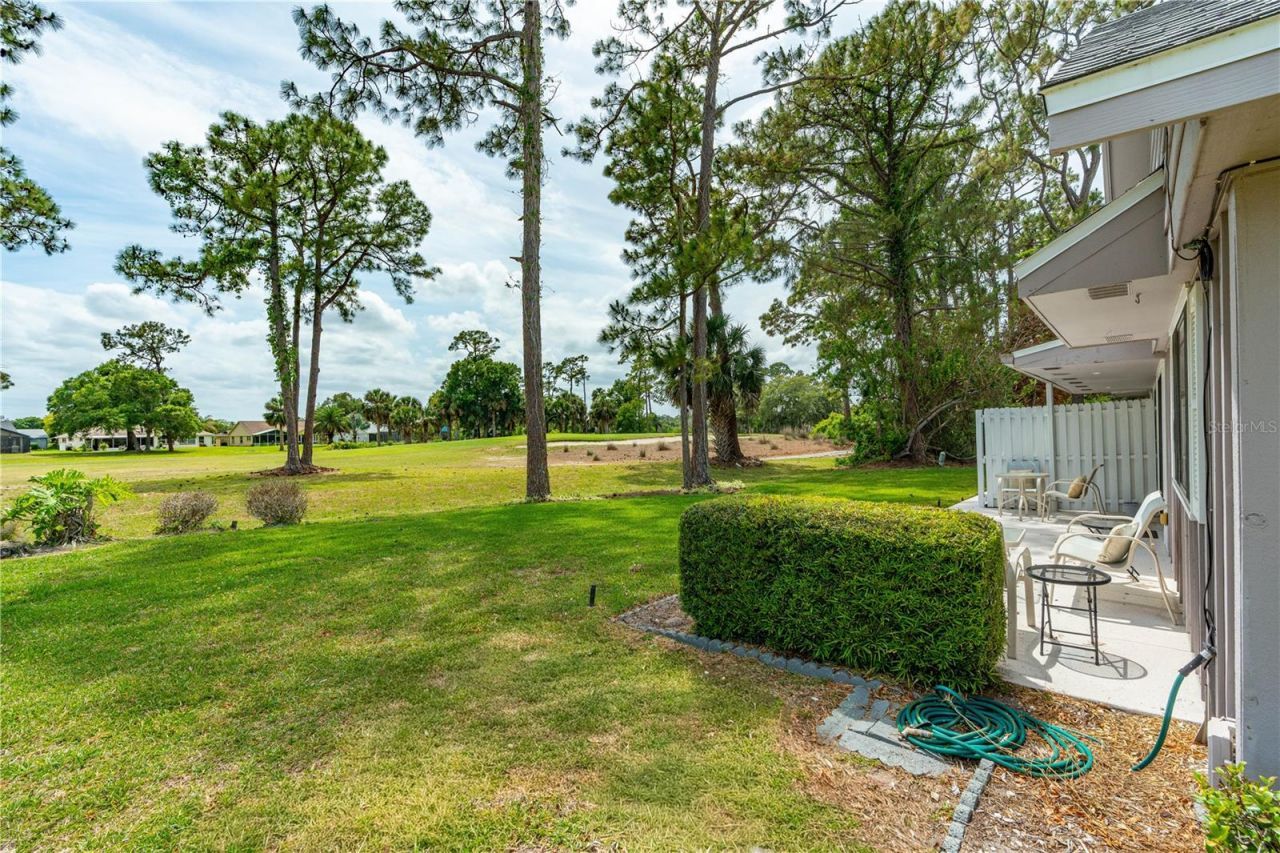 35 Lake Fairgreen Circle, New Smyrna Beach, FL 32168 Photo