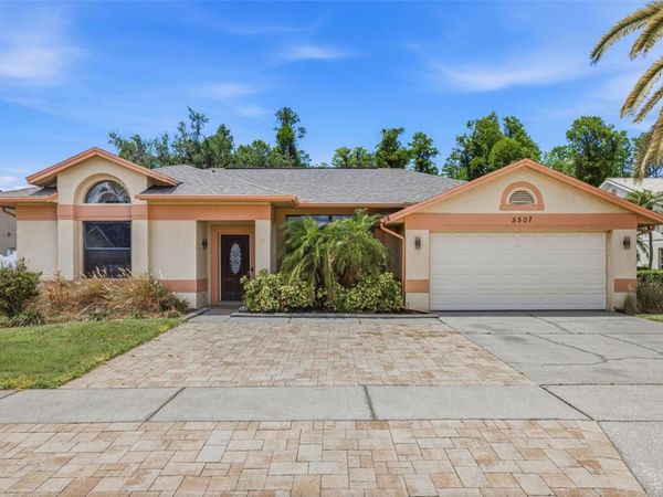 5507 EL CERRO DRIVE , NEW PORT RICHEY, FL 34655