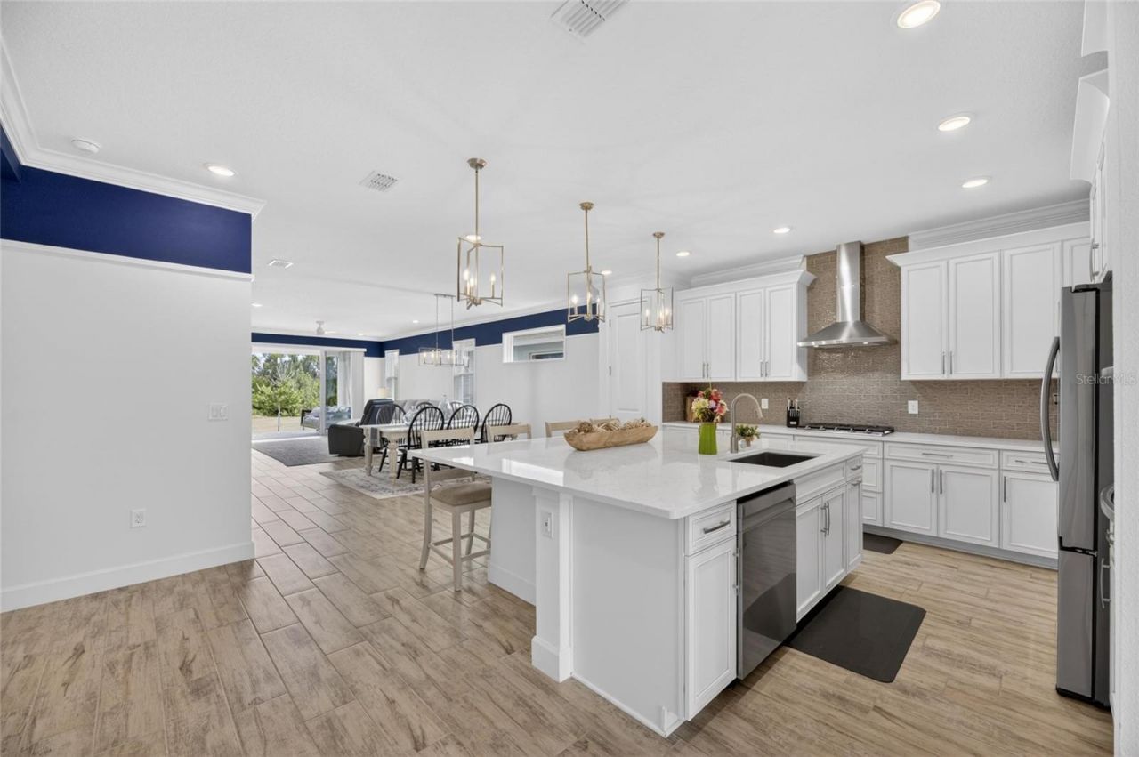 1019 Signet Drive , Apollo Beach, FL 33572 Photo