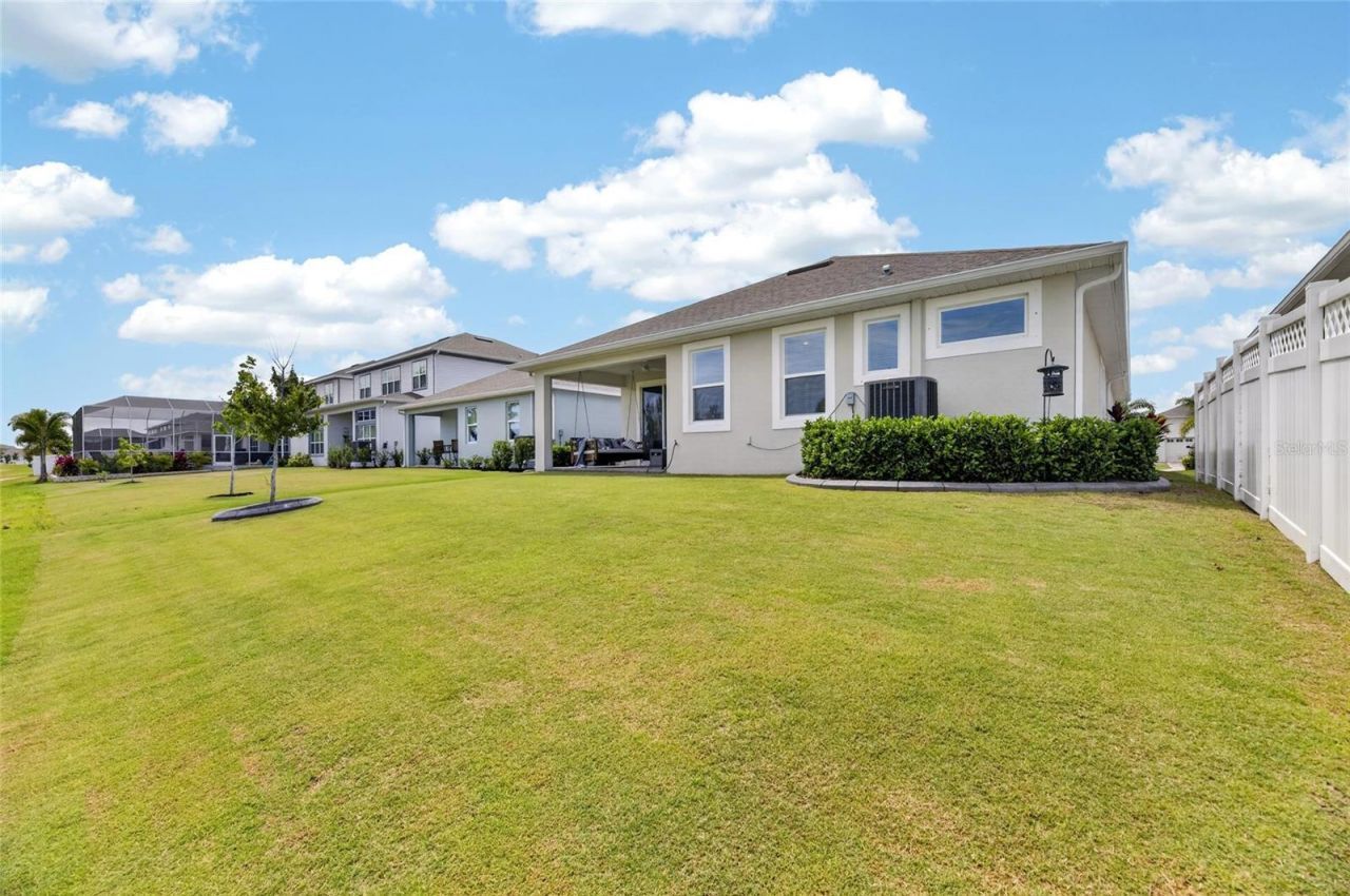 1019 Signet Drive , Apollo Beach, FL 33572 Photo