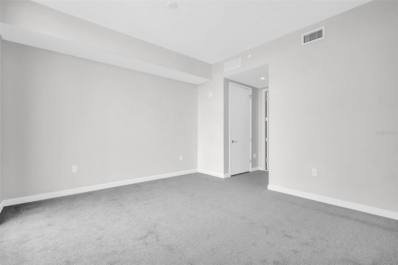 400 Central Avenue, Unit 3002, Saint Petersburg, FL 33701 Photo