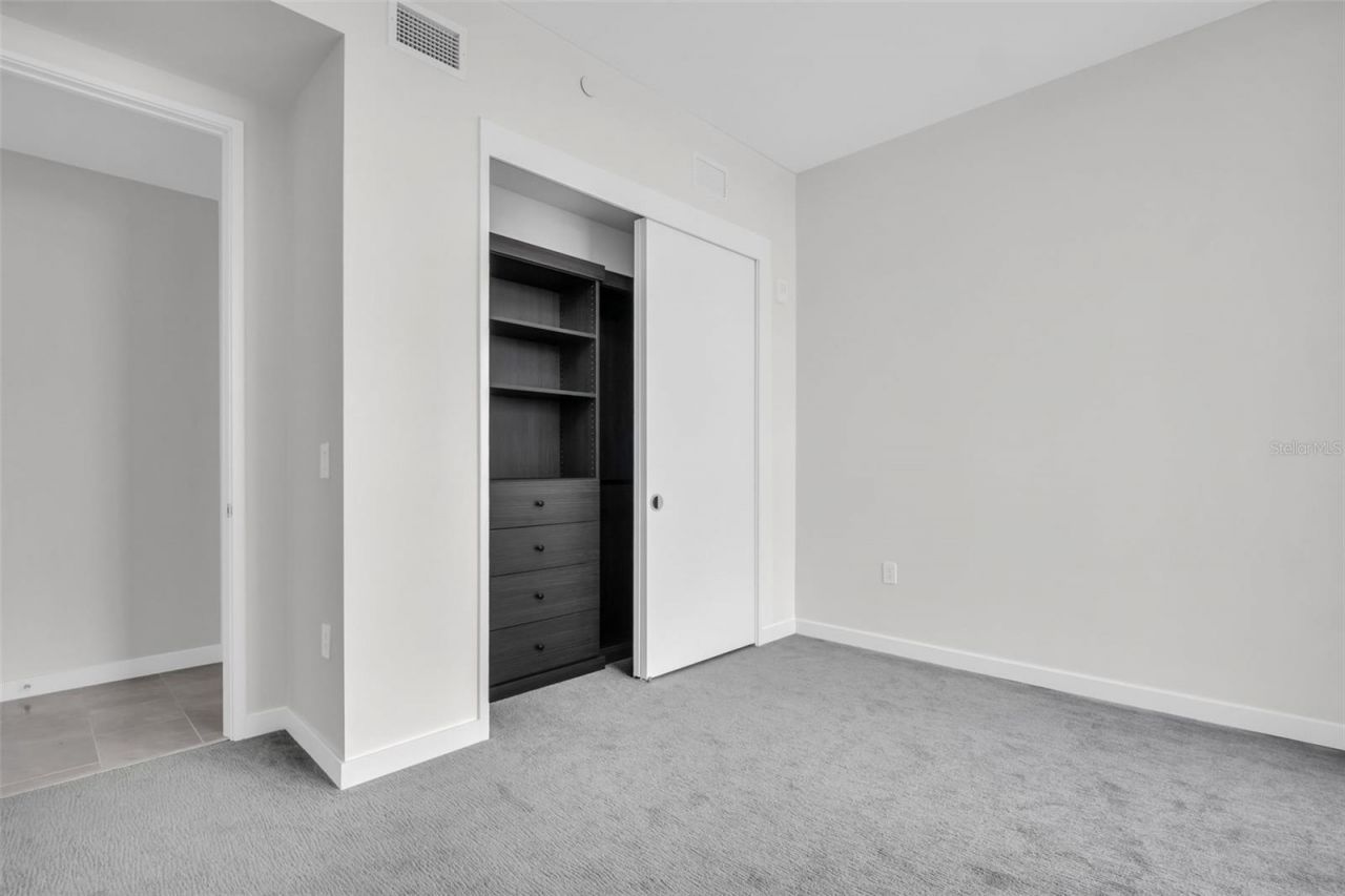 400 Central Avenue, Unit 3002, Saint Petersburg, FL 33701 Photo