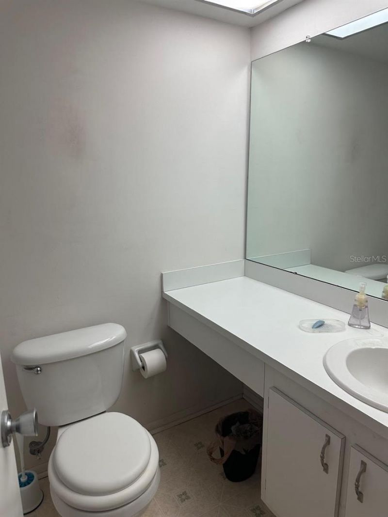 5090 Bay Street Ne, Unit 220, Saint Petersburg, FL 33703 Photo