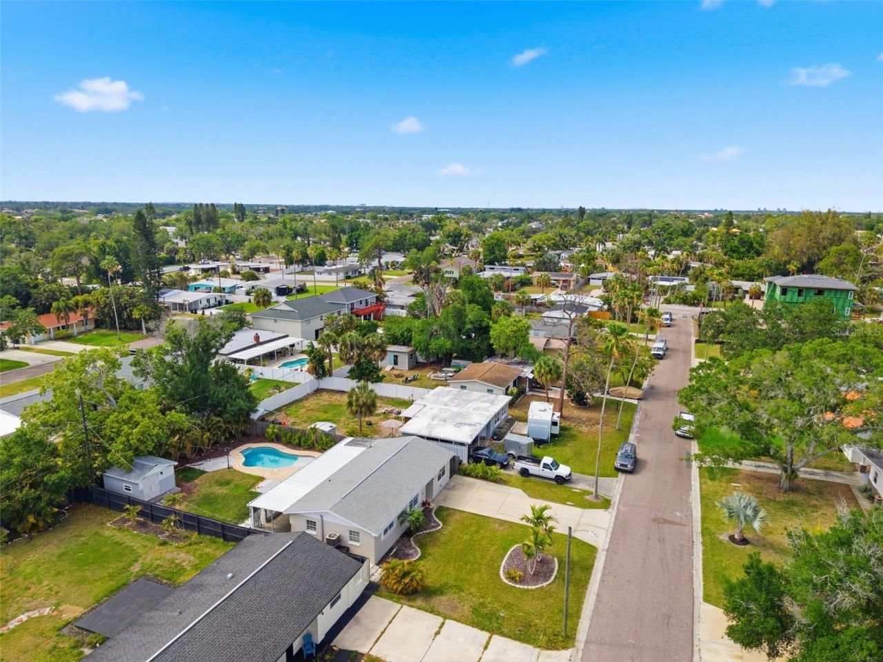 4146 Des Moines Street Ne, Saint Petersburg, FL 33703 Photo