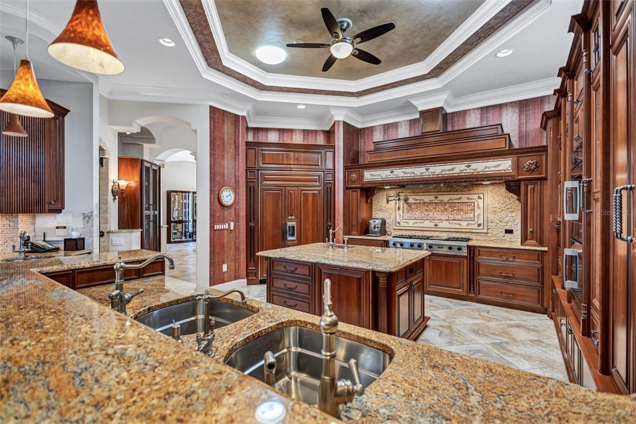 5207 Sand Lake Court, Sarasota, FL 34238 Photo