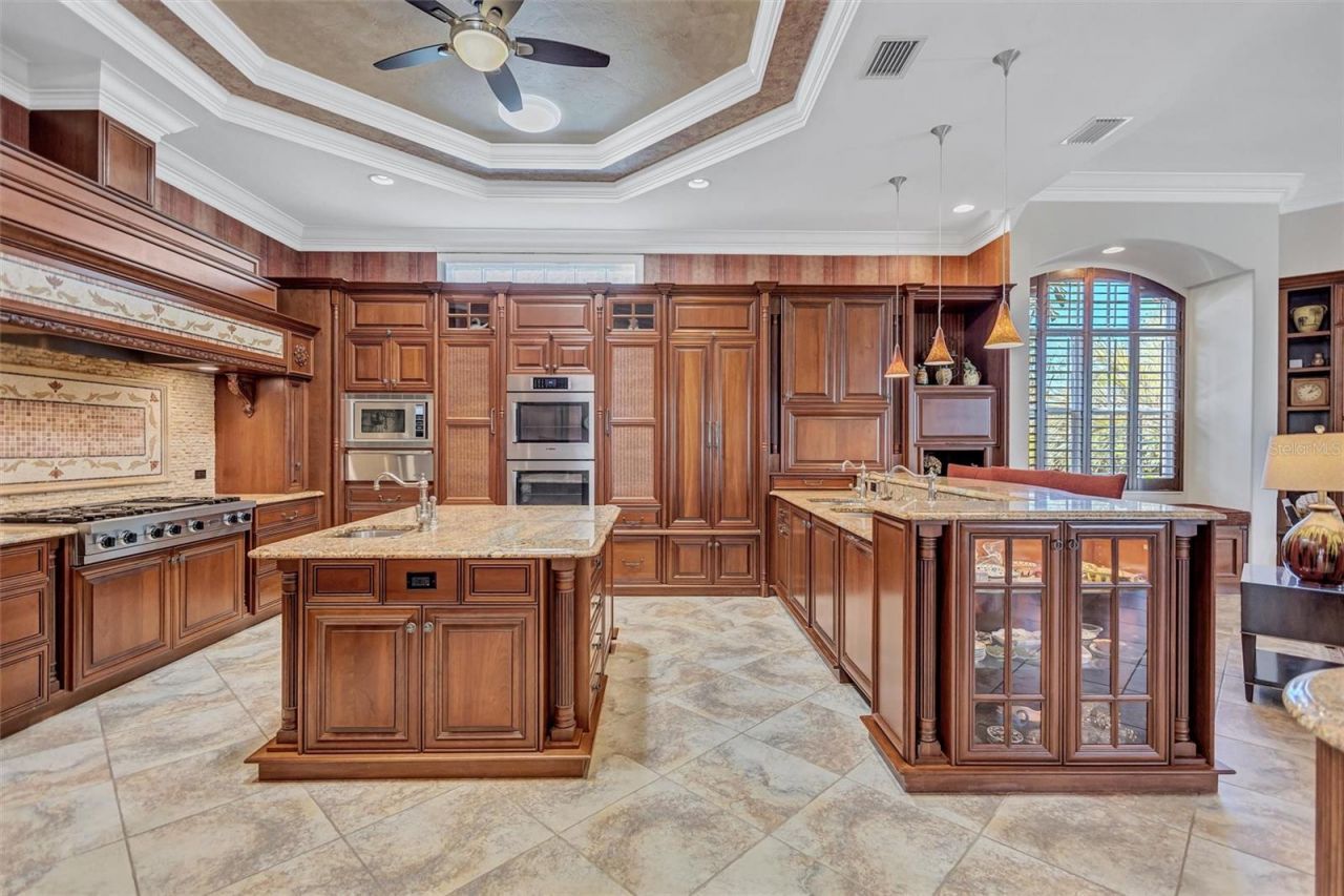 5207 Sand Lake Court, Sarasota, FL 34238 Photo