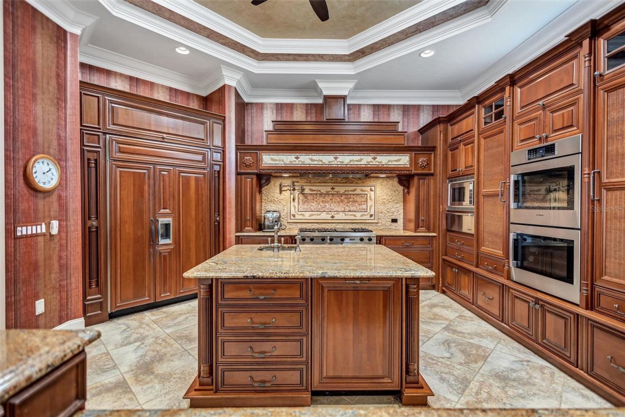 5207 Sand Lake Court, Sarasota, FL 34238 Photo