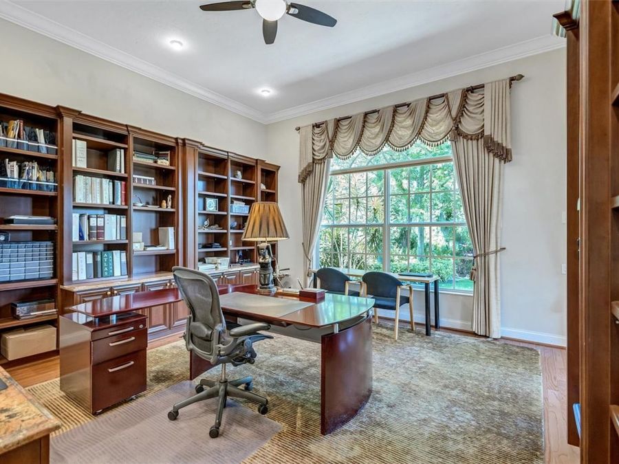 Property Image 37