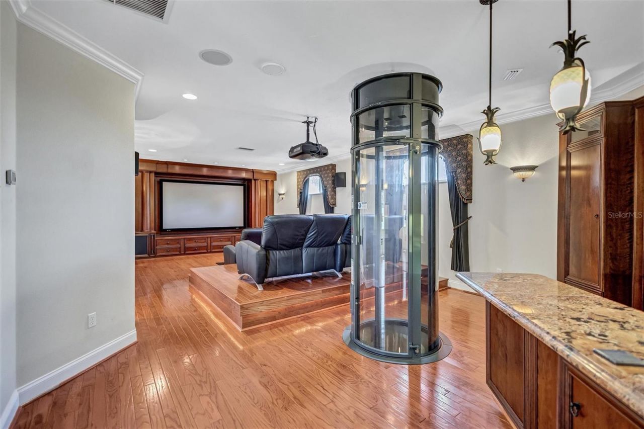 5207 Sand Lake Court, Sarasota, FL 34238 Photo