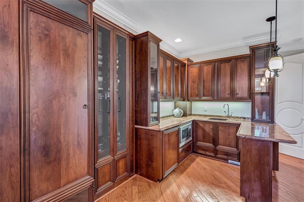 5207 Sand Lake Court, Sarasota, FL 34238 Photo