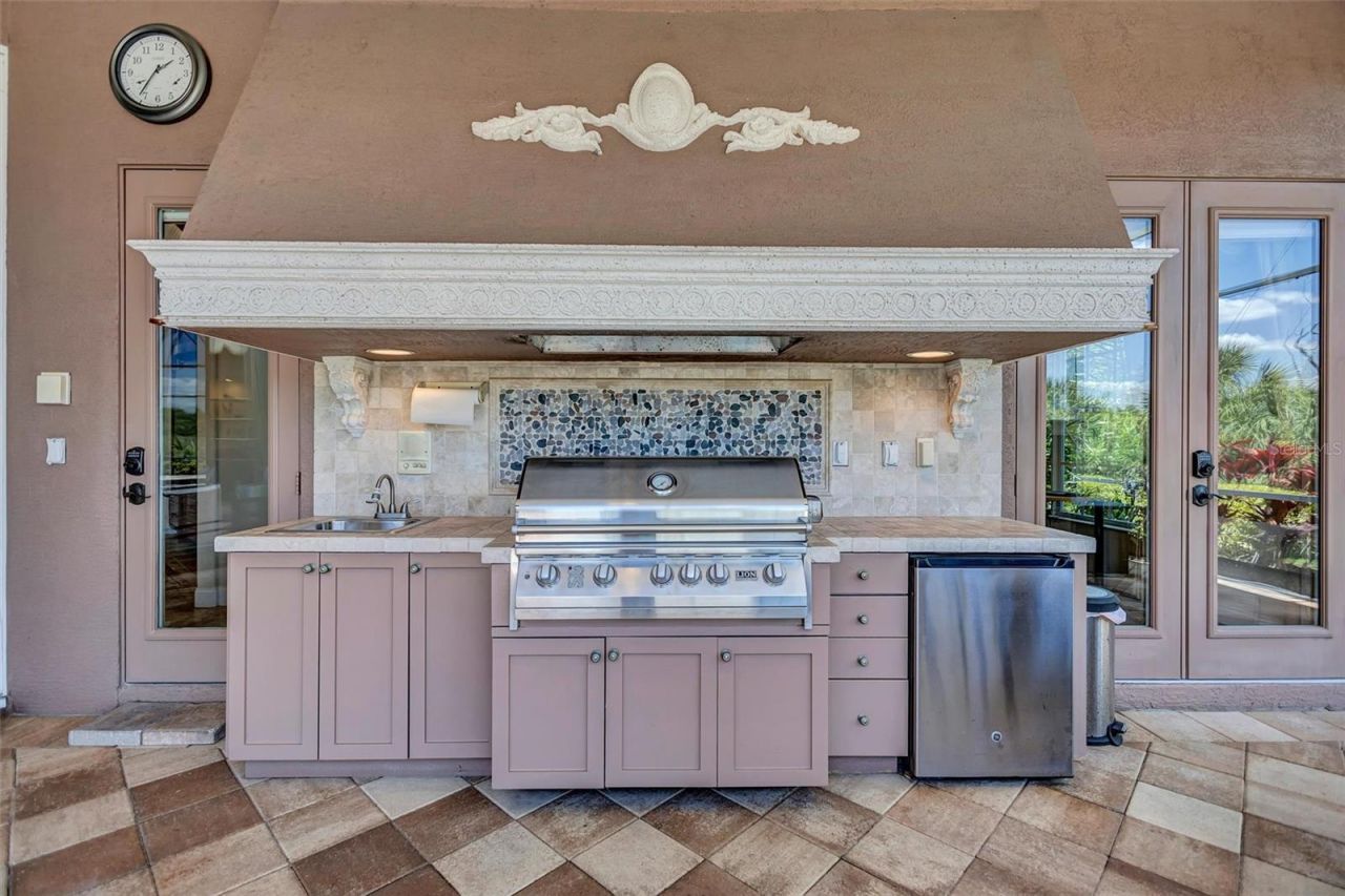 5207 Sand Lake Court, Sarasota, FL 34238 Photo