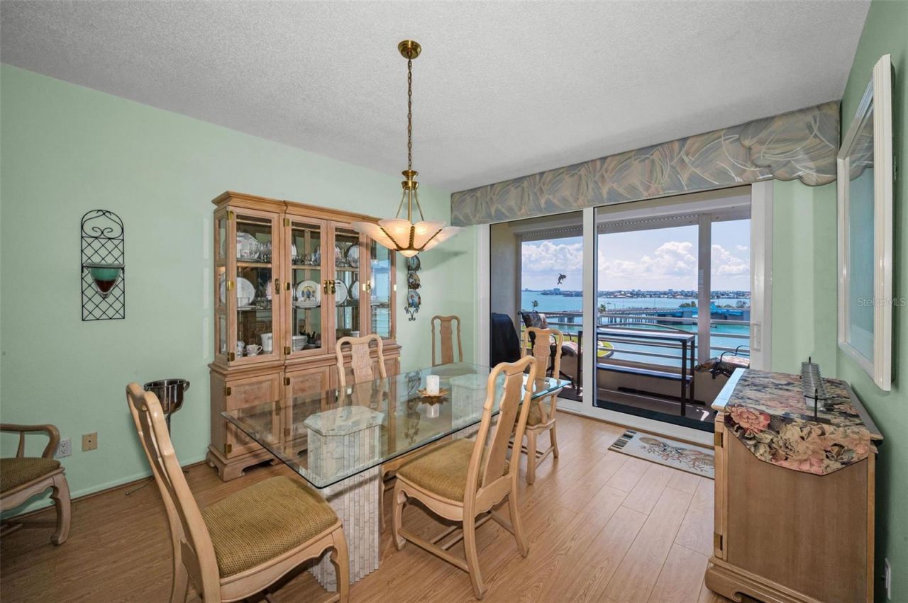 7882 Sailboat Key Boulevard S, Unit 605, South Pasadena, FL 33707 Photo
