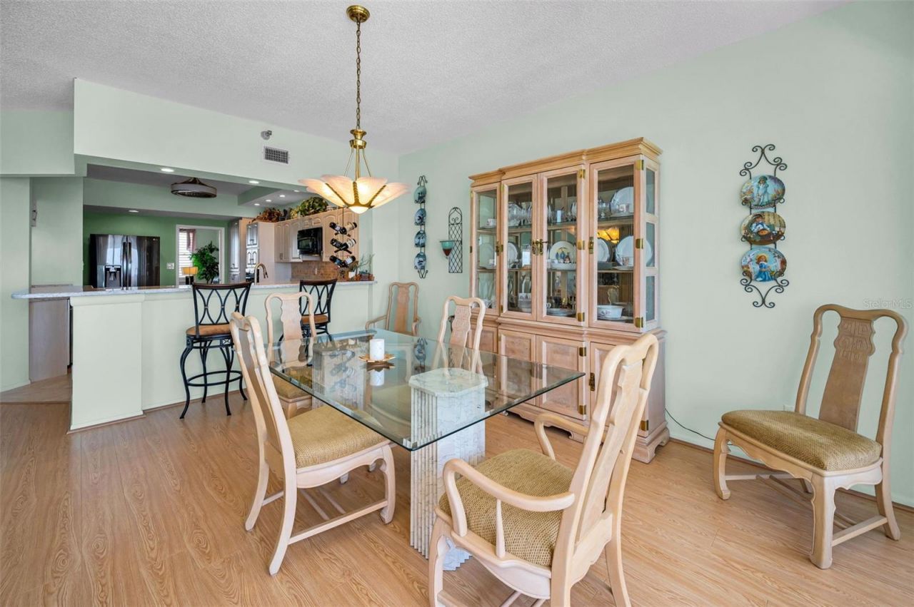 7882 Sailboat Key Boulevard S, Unit 605, South Pasadena, FL 33707 Photo