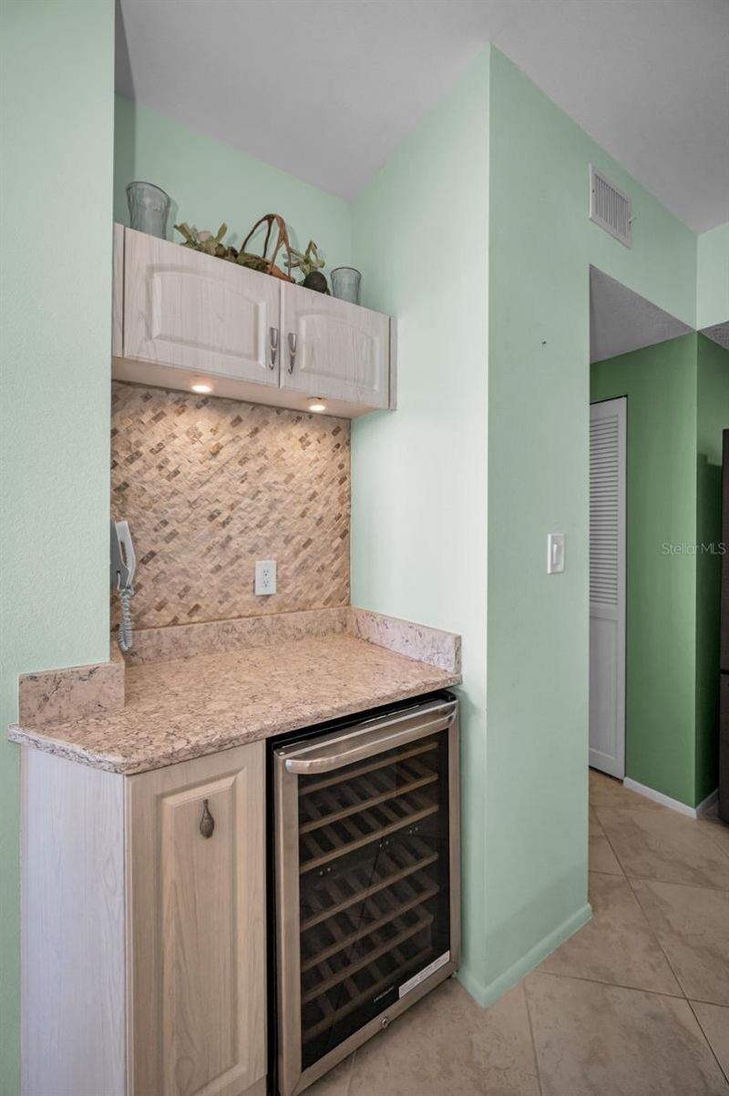 7882 Sailboat Key Boulevard S, Unit 605, South Pasadena, FL 33707 Photo