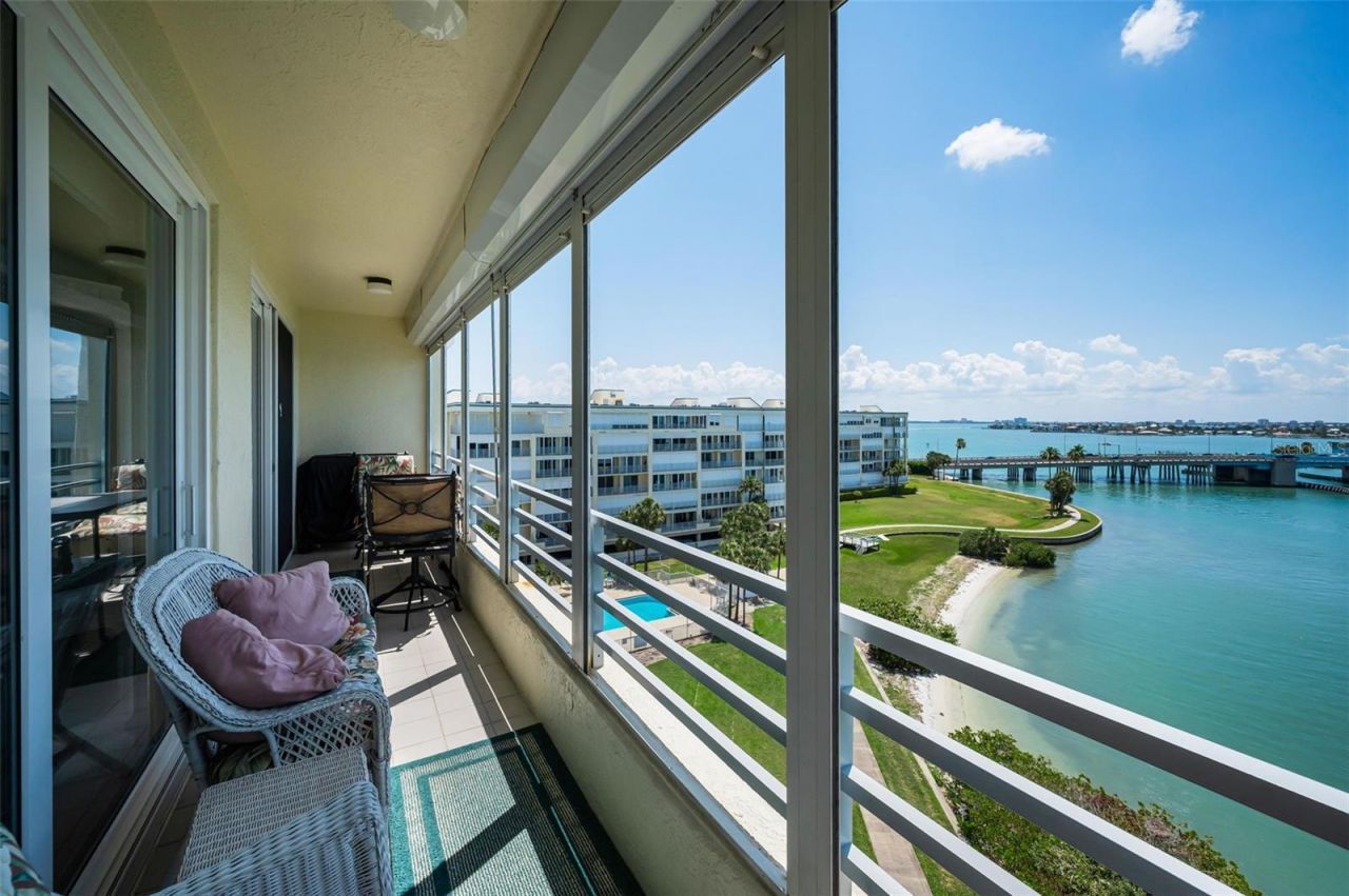 7882 Sailboat Key Boulevard S, Unit 605, South Pasadena, FL 33707 Photo