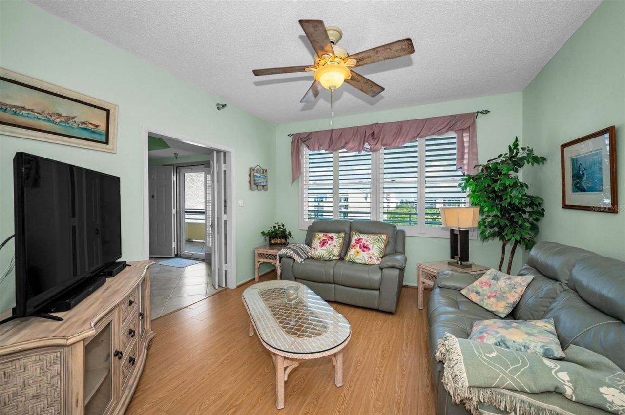 7882 Sailboat Key Boulevard S, Unit 605, South Pasadena, FL 33707 Photo