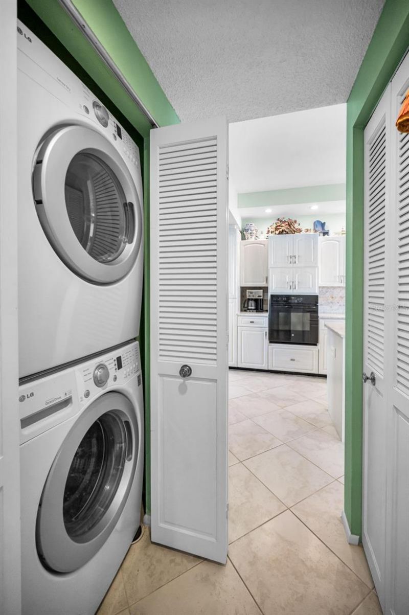 7882 Sailboat Key Boulevard S, Unit 605, South Pasadena, FL 33707 Photo