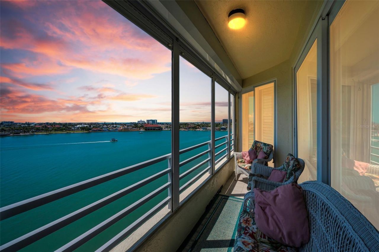 7882 Sailboat Key Boulevard S, Unit 605, South Pasadena, FL 33707 Photo