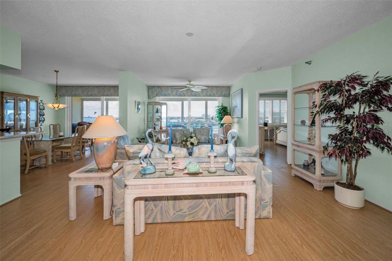 7882 Sailboat Key Boulevard S, Unit 605, South Pasadena, FL 33707 Photo