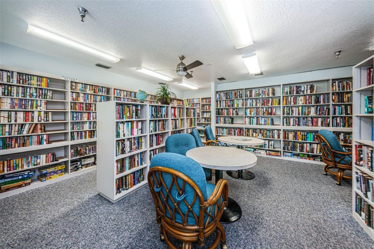 7882 Sailboat Key Boulevard S, Unit 605, South Pasadena, FL 33707 Photo