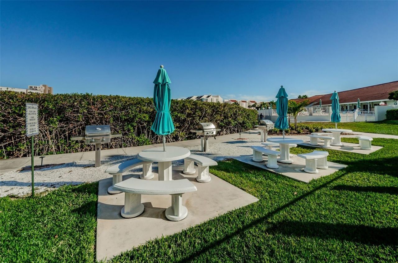 7882 Sailboat Key Boulevard S, Unit 605, South Pasadena, FL 33707 Photo