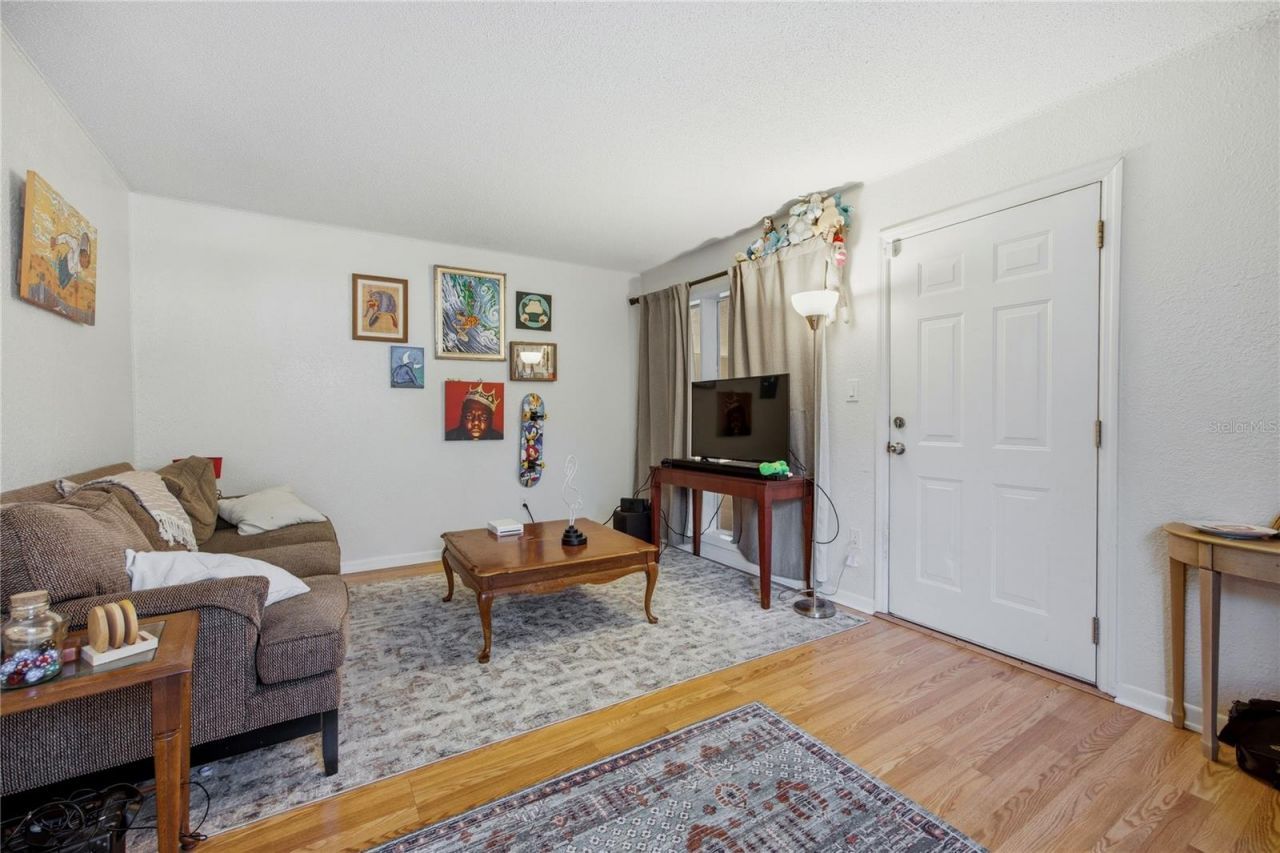 507 NW 39th Road, Unit 114, Gainesville, FL 32607 Photo