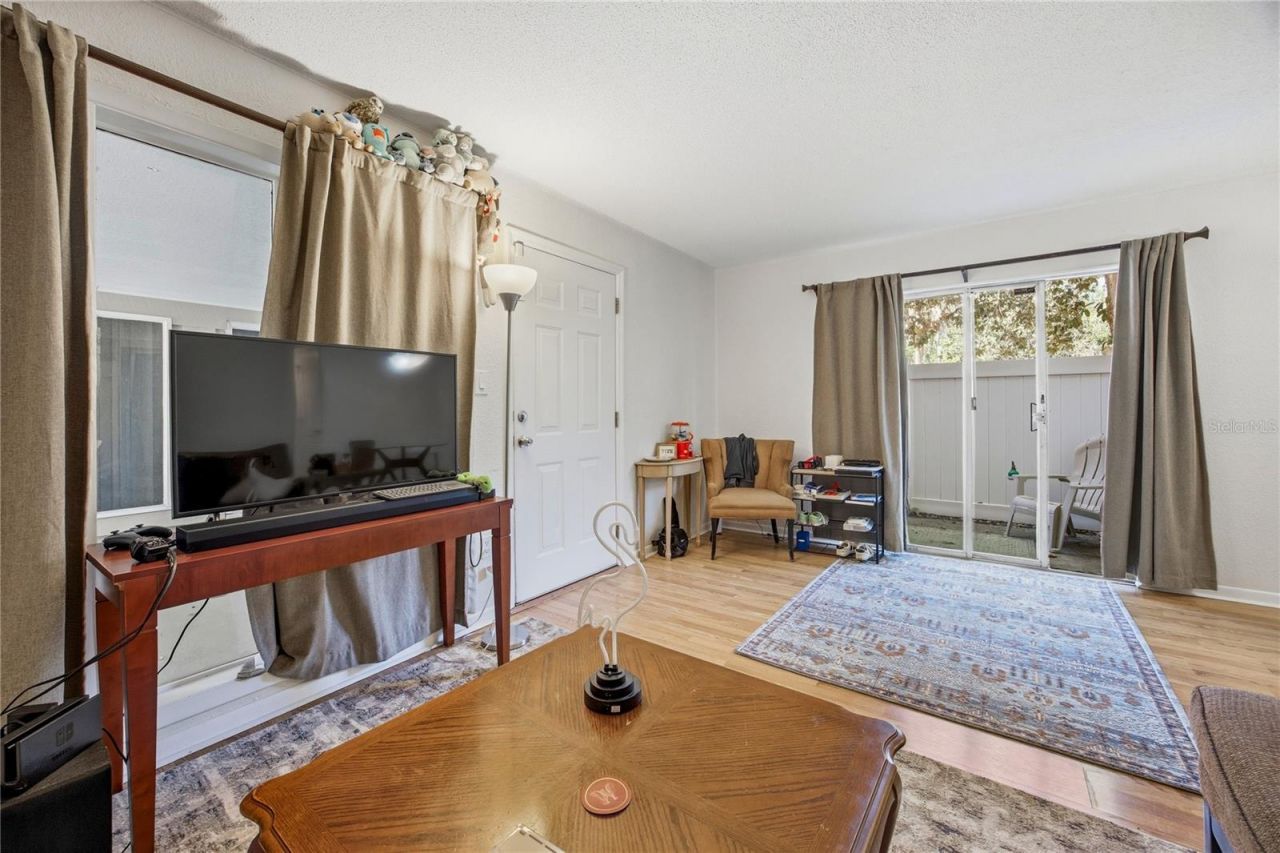 507 NW 39th Road, Unit 114, Gainesville, FL 32607 Photo