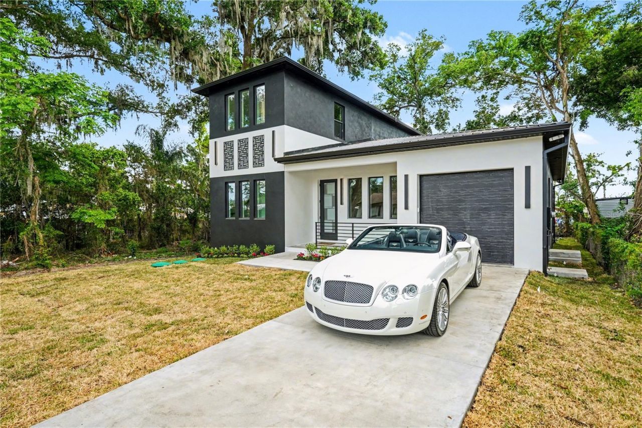 105 Garland Avenue, Seffner, FL 33584 Photo