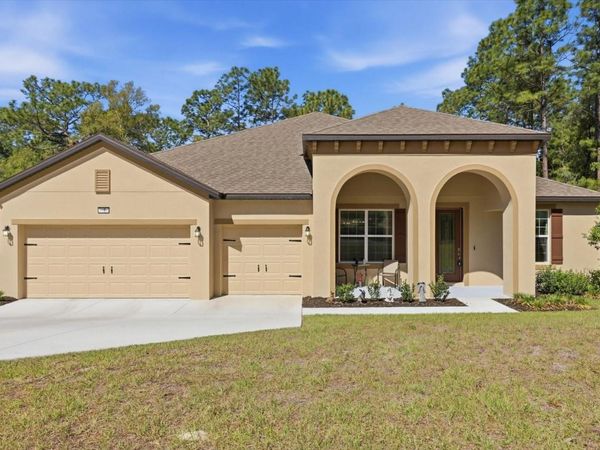 7 BELLS OF IRELAND COURT , HOMOSASSA, FL 34446