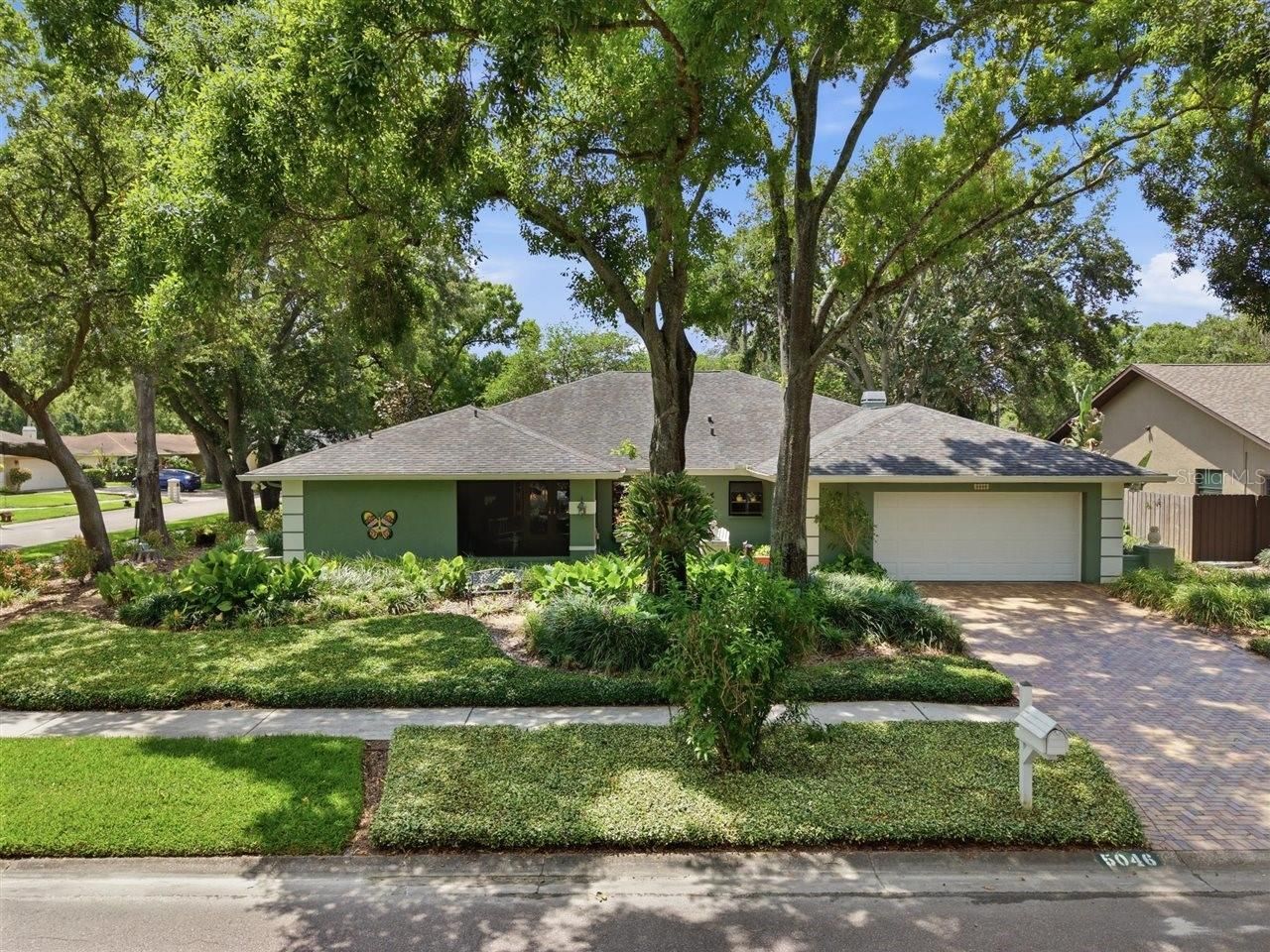5046 Barrowe Drive, Tampa, FL 33624 Main Photo