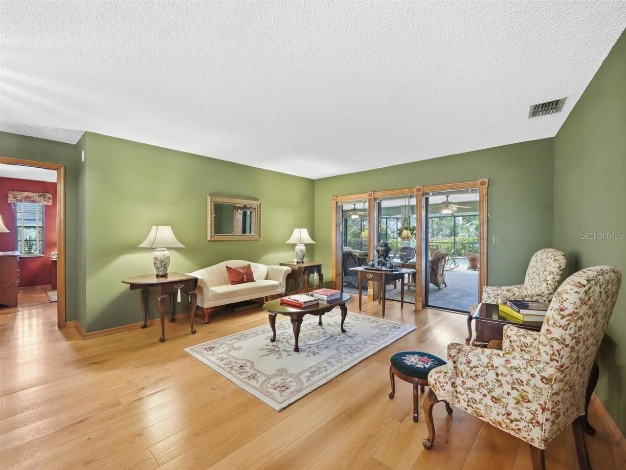 5046 Barrowe Drive, Tampa, FL 33624 Photo
