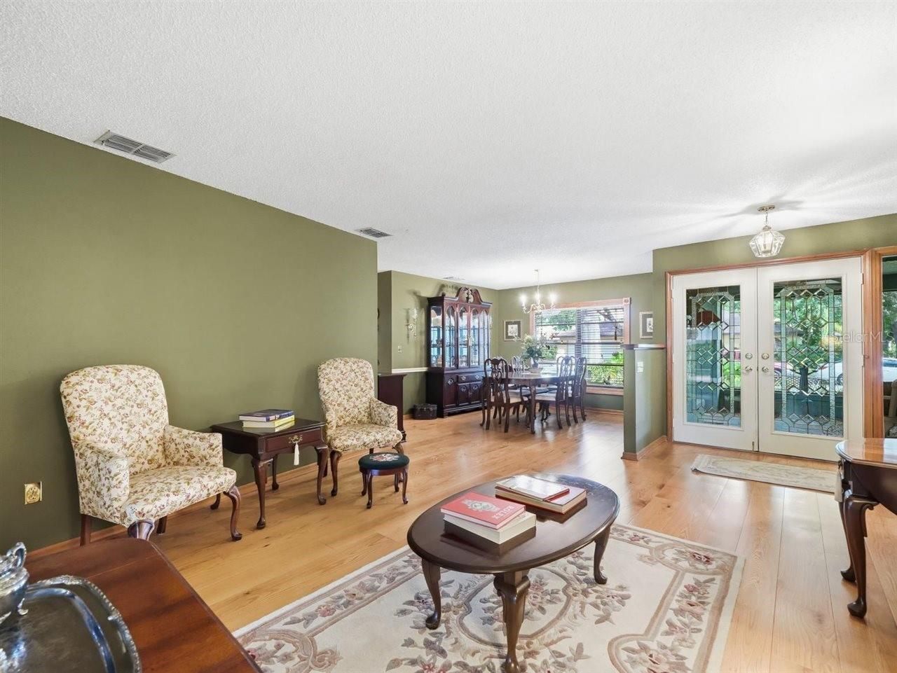 5046 Barrowe Drive, Tampa, FL 33624 Photo