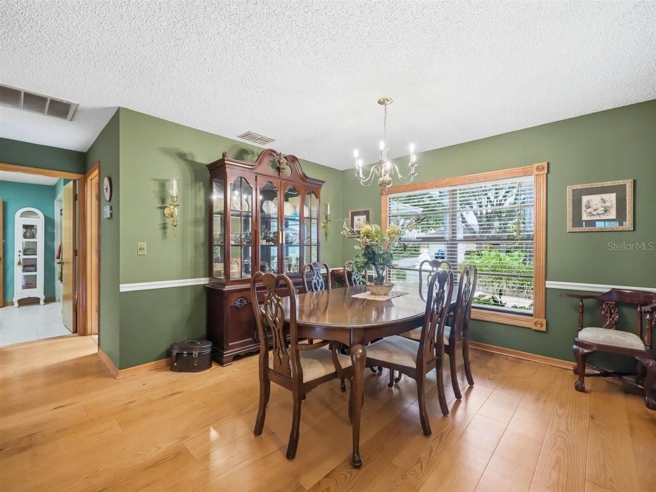 5046 Barrowe Drive, Tampa, FL 33624 Photo