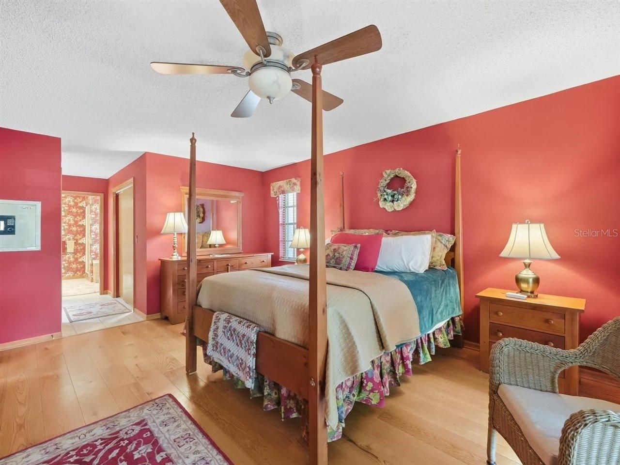 5046 Barrowe Drive, Tampa, FL 33624 Photo