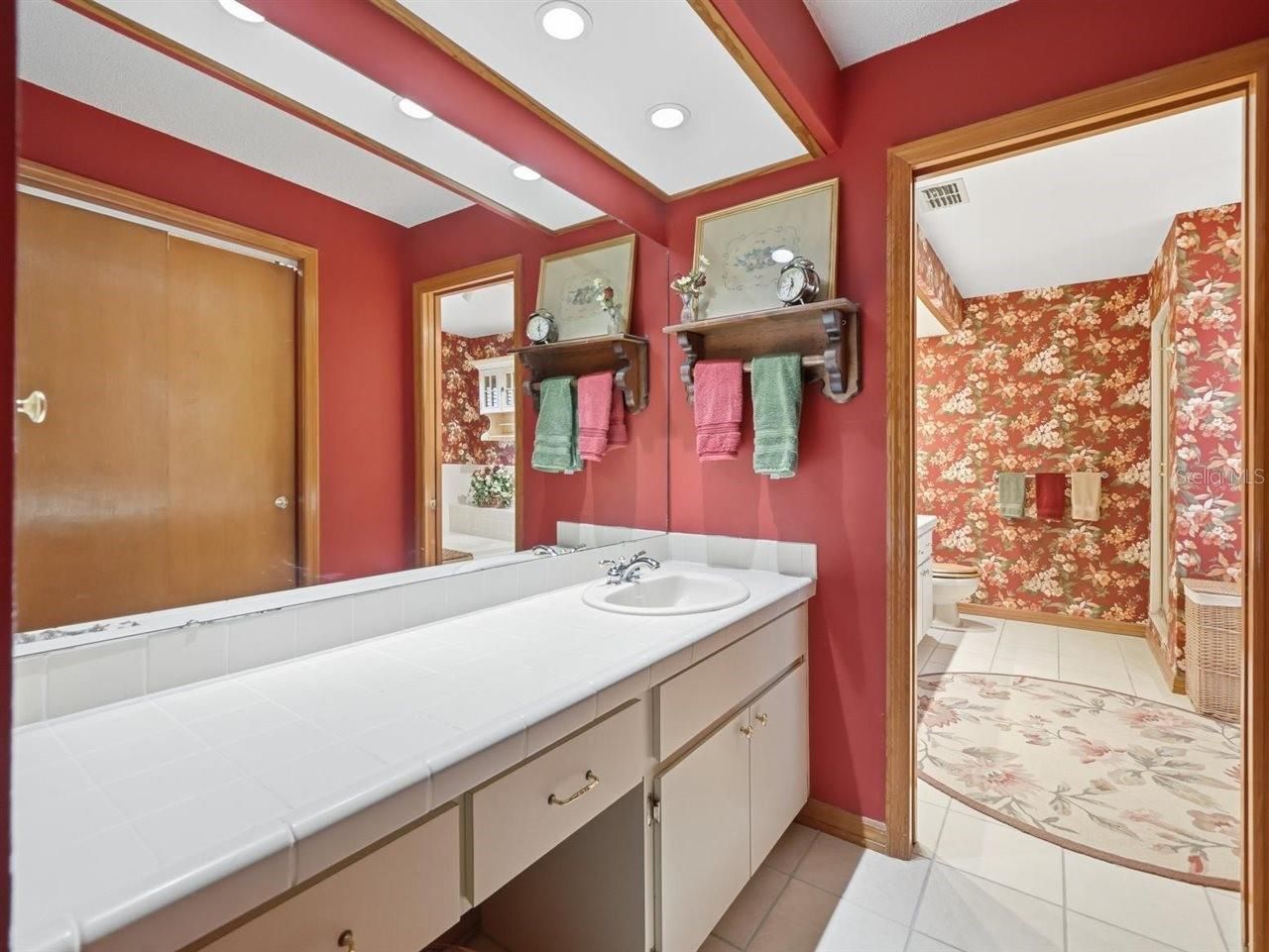 5046 Barrowe Drive, Tampa, FL 33624 Photo