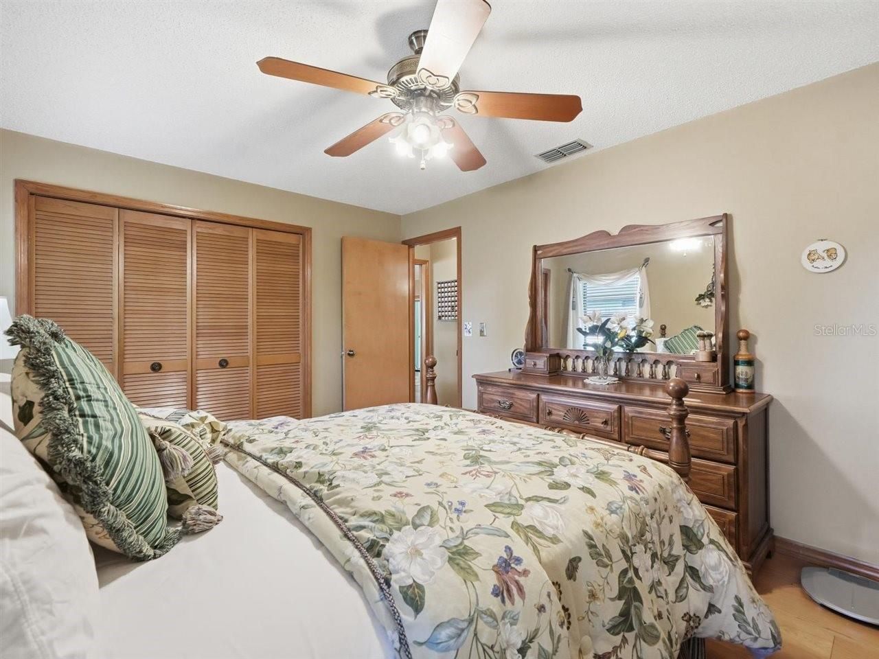 5046 Barrowe Drive, Tampa, FL 33624 Photo