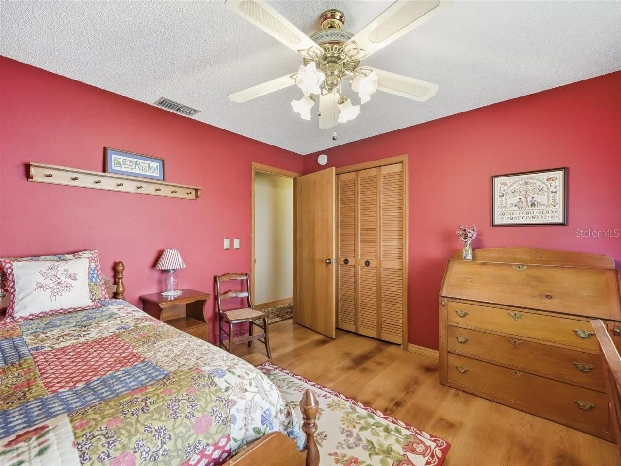 5046 Barrowe Drive, Tampa, FL 33624 Photo