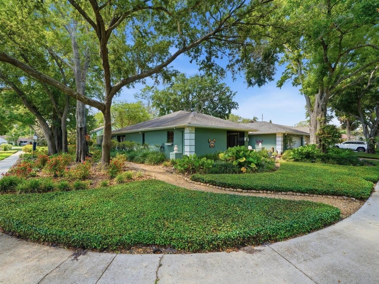 5046 Barrowe Drive, Tampa, FL 33624 Photo