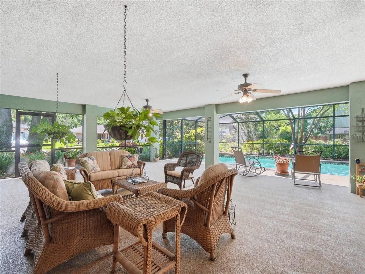 5046 Barrowe Drive, Tampa, FL 33624 Photo