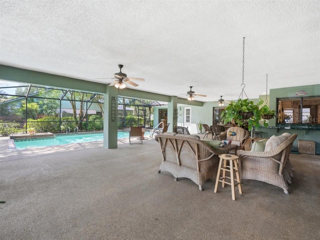 5046 Barrowe Drive, Tampa, FL 33624 Photo