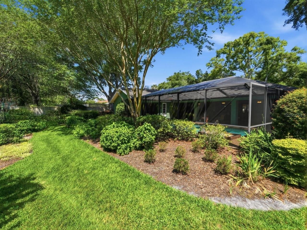 5046 Barrowe Drive, Tampa, FL 33624 Photo