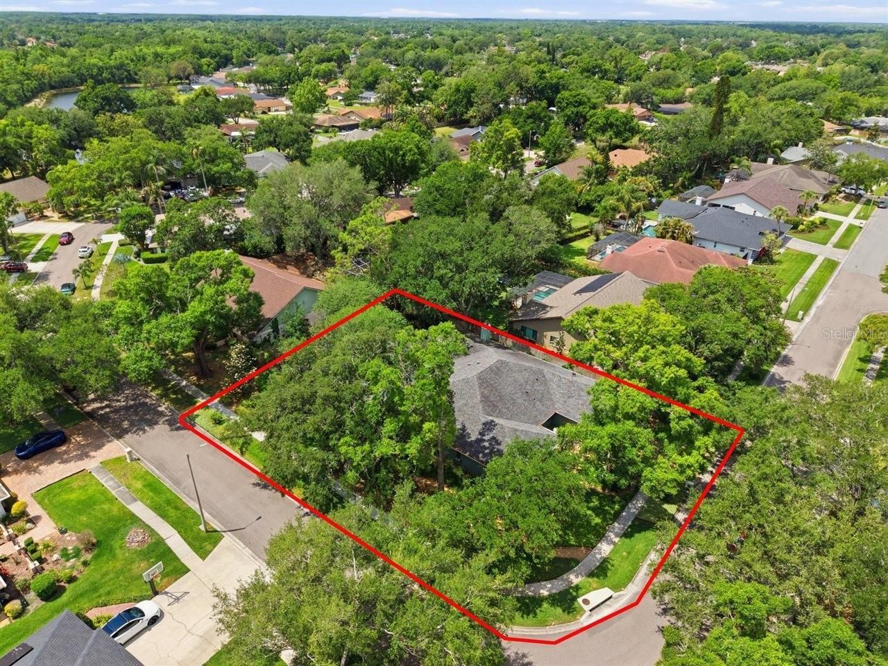 5046 Barrowe Drive, Tampa, FL 33624 Photo