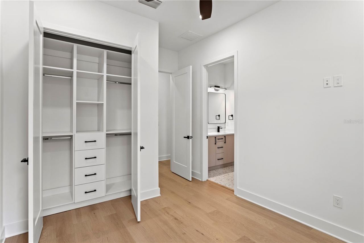 3206 W La Salle Street, Tampa, FL 33607 Photo