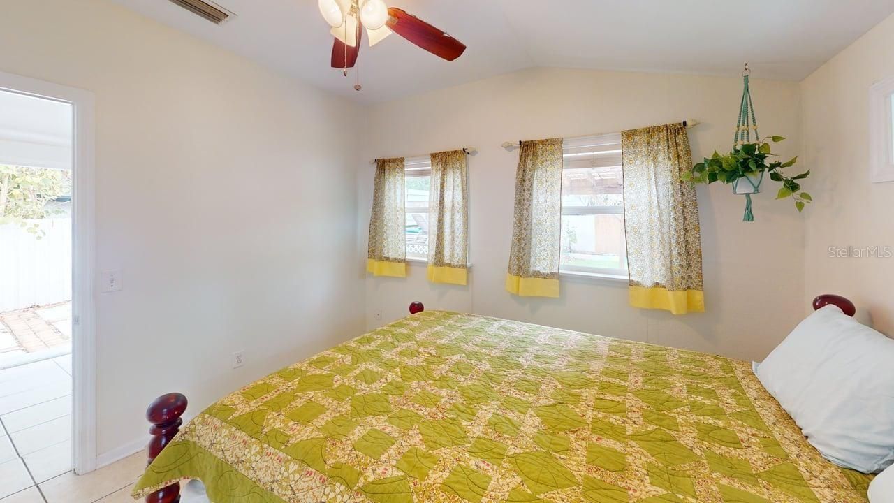 2912 Hawthorne Street, Sarasota, FL 34239 Photo