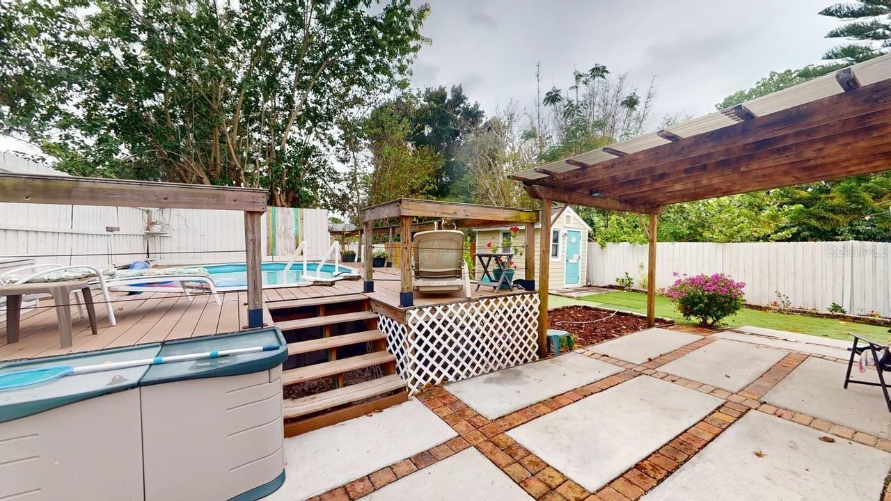 2912 Hawthorne Street, Sarasota, FL 34239 Photo
